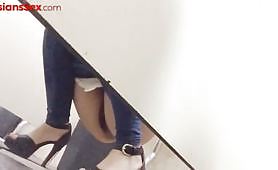 中国偷拍 厕所偷拍美女视频